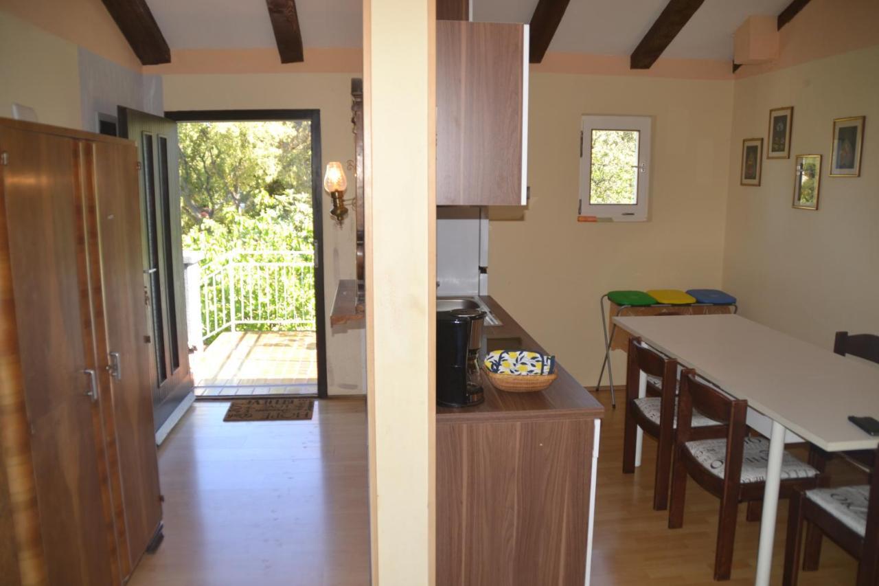 Villa Valkane Pet Friendly 150M From The Stunning Valkane Beach, City Indoor Pools-Fitness And City Mall Pula Exteriér fotografie